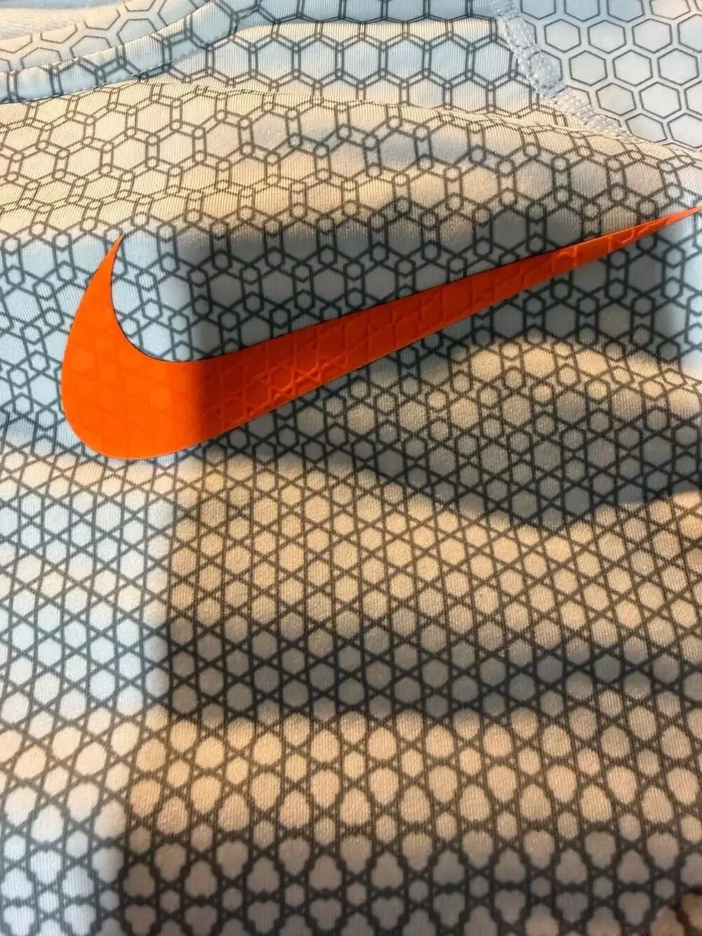Nike pro hyperwarm